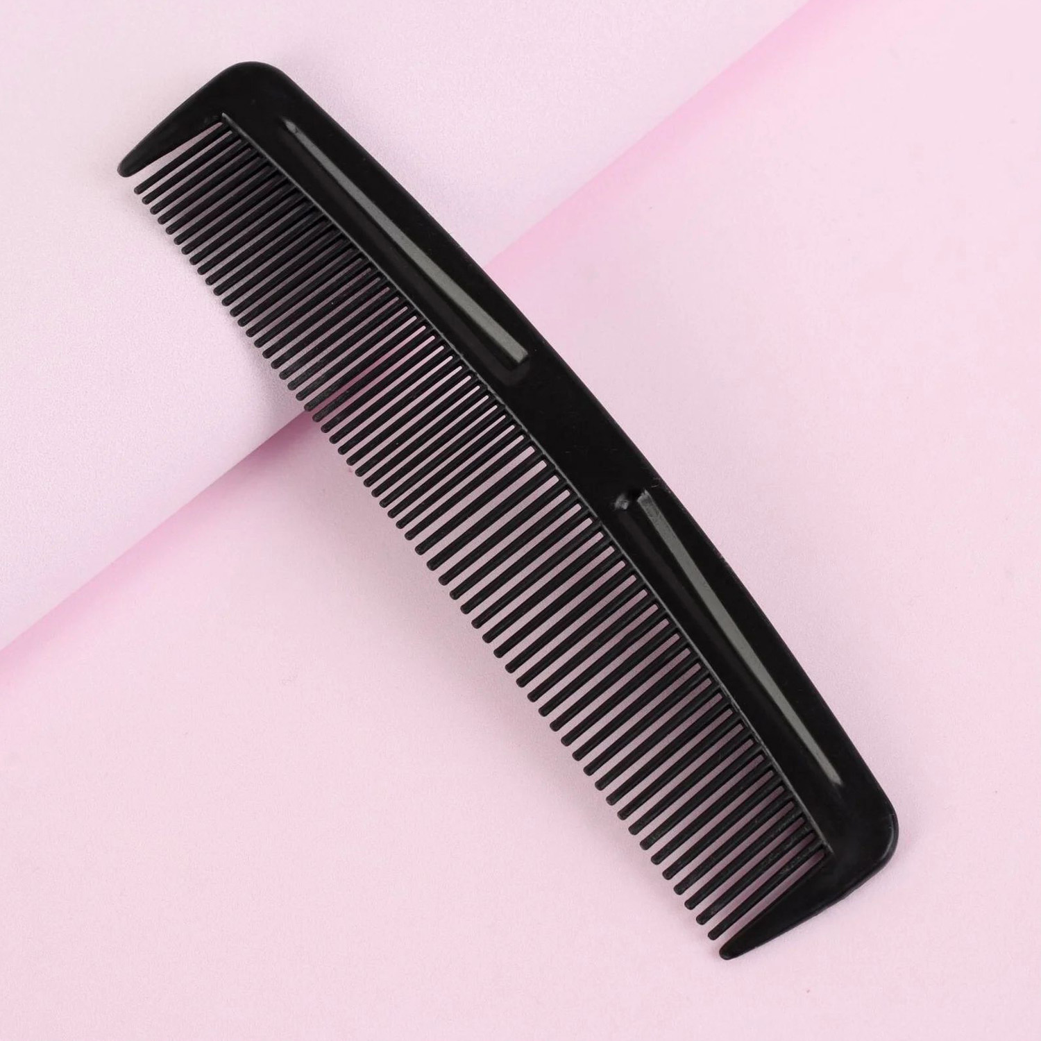 Расческа простая 12*2,5(±1)см (цена за шт) черный 799015