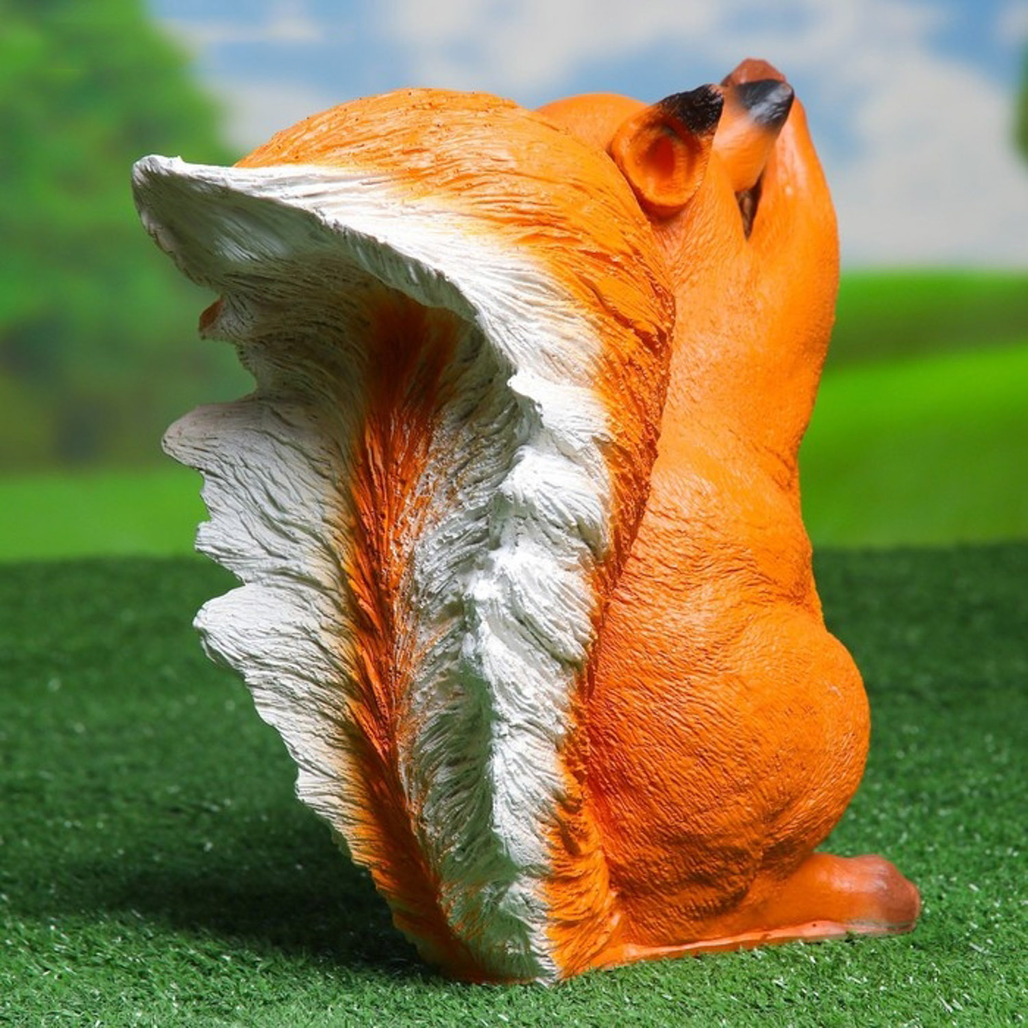 Садовая фигура "Белка с шишкой" 12*27*28 см 1090063 Садовая фигура "Белка с шишкой" 12*27*28 см 1090063