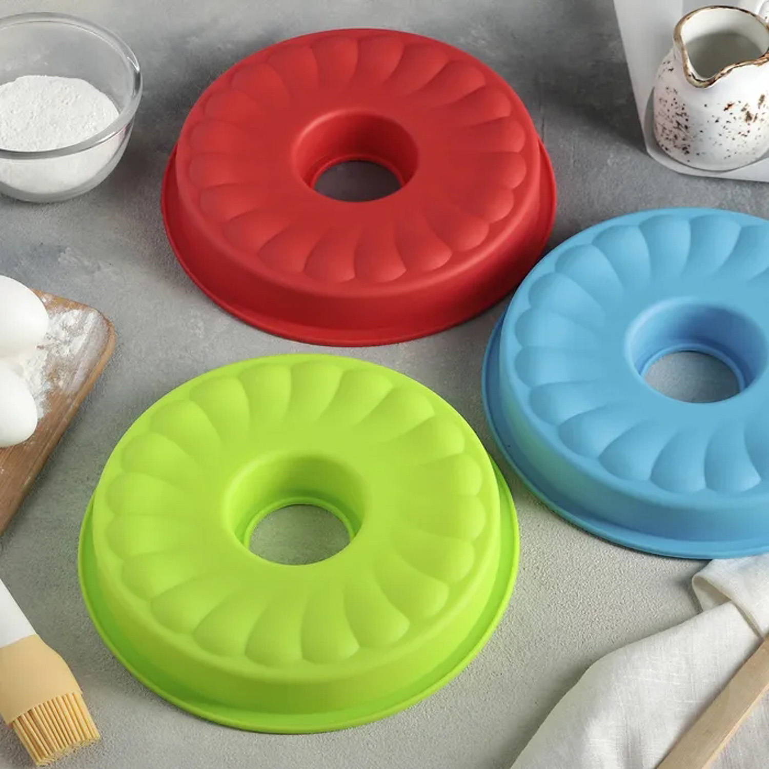 яяяФорма для выпечки "Немецкий кекс. Бублик" 23х23х3 см, цвета МИКС 651940