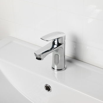 Смеситель для умывальника Milardo Horizont HORSB00M01, короткий излив, рычажный Смеситель для умывальника Milardo Horizont HORSB00M01, короткий излив, рычажный