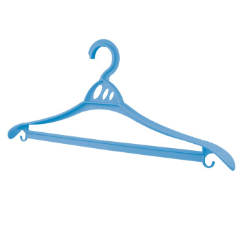 Плечики-вешалка для одежды пластм. р-р 52-54 "Комфорт" М1290 (ЗПИ "Альтернатива") *1/25