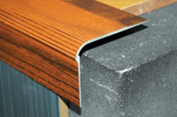 Порог-угол внешний 30х27х900 мм Лука ПУ 04, бук натуральный