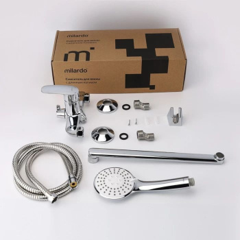 Смеситель для ванны Milardo Rora RORSB00M10, длинный излив, однорычажный, с лейкой Смеситель для ванны Milardo Rora RORSB00M10, длинный излив, однорычажный, с лейкой